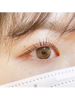 プチトリアノン(petit trianon)/パリジェンヌラッシュリフト