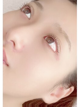 イイビ 中目黒(iibi)/ケラチンラッシュリフト