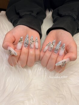 ネイルサロン エイミー 駅前店(EIMY)の写真/カラーやデザインサンプルを豊富にご用意しています★華やか~シンプルまでお好みデザインをお選びください!