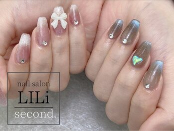 リリ セカンド(LILi second.)/マグネットネイル(2色)