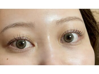 アイラッシュ アイビー(Ivy)/