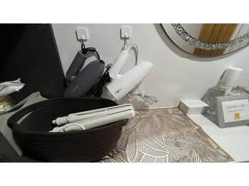 ココリラックス(Coco Relux)/ドライヤー&ストレートアイロン