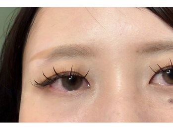 ナナリスボン 福岡(NANA LISBON)/ワンホンデザイン