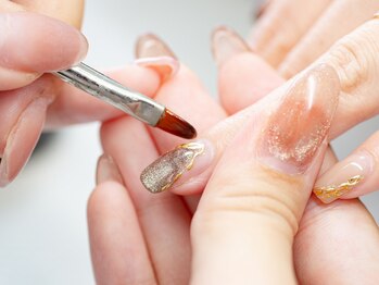 N NAILSの写真/初めての方にオススメ！細やかなカウンセリングで不安な気持ちに配慮し、理想以上の美しい仕上がりを追求◎
