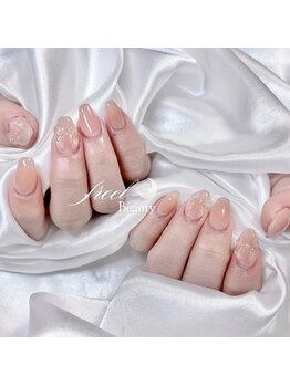 フリールビューティー(freel Beauty)の写真/【駐車場完備/24時まで営業】美フォルム×長持ちフィルインが人気♪自爪を傷めず大人カワイイ指先に★