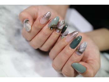 ネイルサロン R/