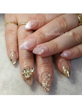 爪家/【全メニューオフ・ケア無料！】