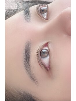 イイビ 中目黒(iibi)/ケラチンラッシュリフト