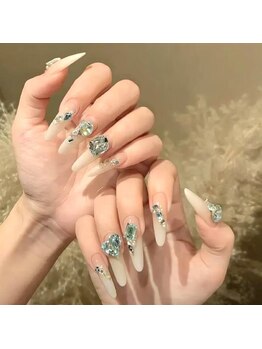 ひまわりの写真/【キラキラ可愛い☆トレンドの韓国・ワンホンネイルが大人気♪】持ち込み・つけ放題・学割も!22時まで◎
