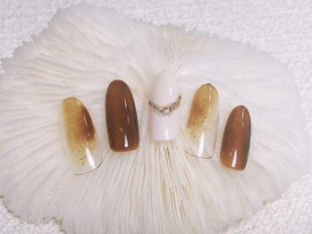 フローラ(flora)/選べる定額デザイン