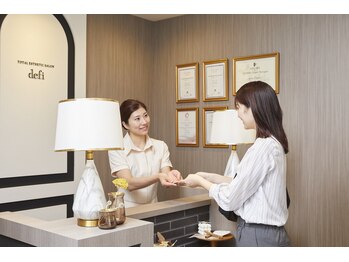 デフィー 東岸和田店/明るいセラピストがお迎えします