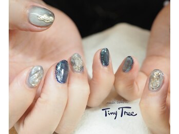 タイニーツリー(Tiny Tree)/ニュアンスネイル