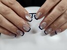 マグネット×フレンチネイル