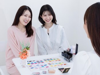 リルカラー 明治神宮前店(LILOU COLOR)の写真/[トータル診断]【パーソナルカラー診断・骨格診断＆顔タイプ診断】保有資格多数のスタッフ在籍◎