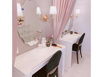 ナテュール(Nature)/【内観】メイク・ヘアブース