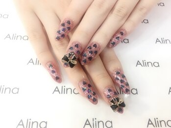 エリナネイルサロン池袋(Alina Nail Salon)/スカルプストーンつけ放題