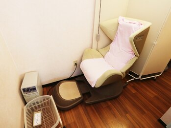 たかなし接骨院/電界療法の椅子