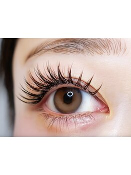 ボリュームのある目元にしたい