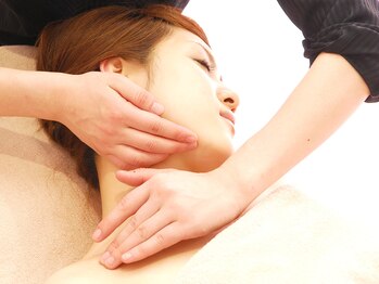 ビューティーフェイスグランデ 近鉄百貨店上本町店/【フェイシャル】