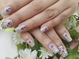 キラキラ☆ゴージャスネイル