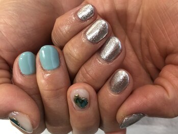 ネイルアンドアイラッシュ シヴァ(Siva)/