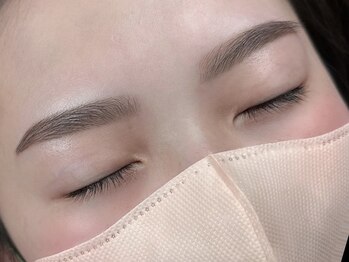 エルビオ 那須塩原店(Elbio)の写真/〈コロナ禍のマスク生活で人気上昇〉毎日のメイクが楽に♪【眉ワックス★骨格診断眉形成！7,700円】