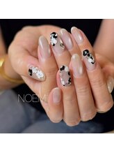 ノエム ネイルサロン(NOEM)/モノトーンホロフラワー