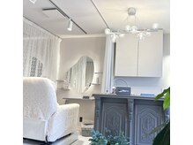 アイラッシュサロン m j 三条の雰囲気（大人の清潔感のあるサロンでゆったりお過ごしください！）