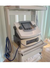 ひふみ鍼灸接骨院/ハイボルテージ