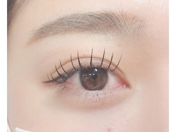 アイラッシュサロン ブラン アリオ鷲宮店(Eyelash Salon Blanc)の写真/【自まつげ風♪ダメージ削減モチの良いエクステ！】自然に盛れるお目元に♪