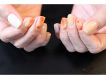 クロ(KURO)/癖あり個性派ネイル