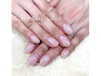 ティアラ(Tiara)/ラメグラデーション