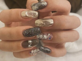 アイネイルズ 天神今泉店(I-nails)/【Yuka.t】キラキラブラック