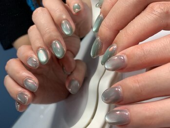 エーケーエステティックス 熊本新市街店(AK Esthetics)の写真/＼Nailメニュー導入／シンプルながらも目を引く今どきマグネットやフラッシュネイルで周りに差を付ける☆