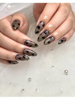 セレーネ(Selene)/『綺麗めハートネイル』