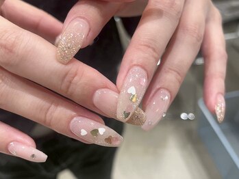 ジーナ 千葉(Zina)の写真/《全メニュー初回オフ無料！》指先を綺麗に魅せるデザインが人気♪自爪に優しいパラジェル取扱いサロン♪