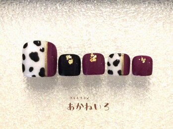 ネイルサロン あかねいろ/冬フット お正月 牛柄 成人式