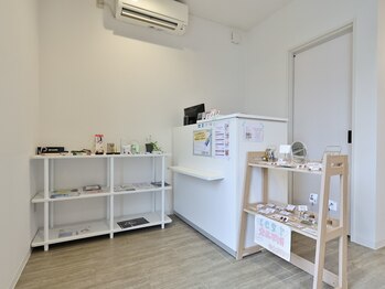 アイデュース 佐野店(eyeduce)/front