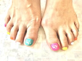 【トレンド】フットネイル