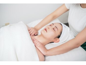 クク(ququ)の写真/肌を磨いて、身体までほどける。ピーリング×癒しの新しい肌管理