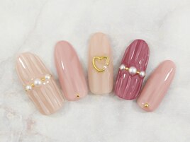 ぷっくりアート×ガーリーネイル