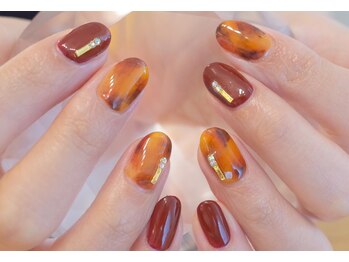 マジョラム ネイル(Marjoram Nail)/秋冬の定番