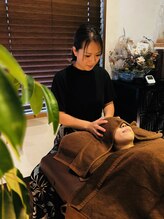 アロンアロン(Alon-Alon) 土肥 礼子