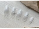 White gradation ワンホンネイル