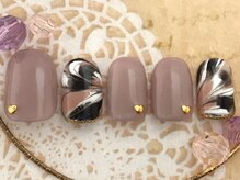 シェリー(Cherie)/バレンタインネイル