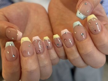 リット バイ セブンルックス 大宮東口店(Lit by 7LOOKS)/90分アート/8000/持ち込み