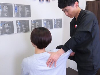 アンティオール 上野店の写真/【コリの原因から徹底改善！】デスクワークやスマホ時間の増加により、首や肩のつらさに悩む方にオススメ◎