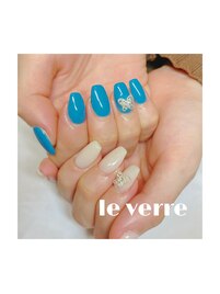 ブルー　ホワイト　蝶々