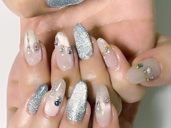 大人シンプル可愛ビジュー¥7500