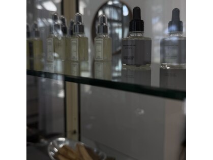 センス(SENSE.)の写真